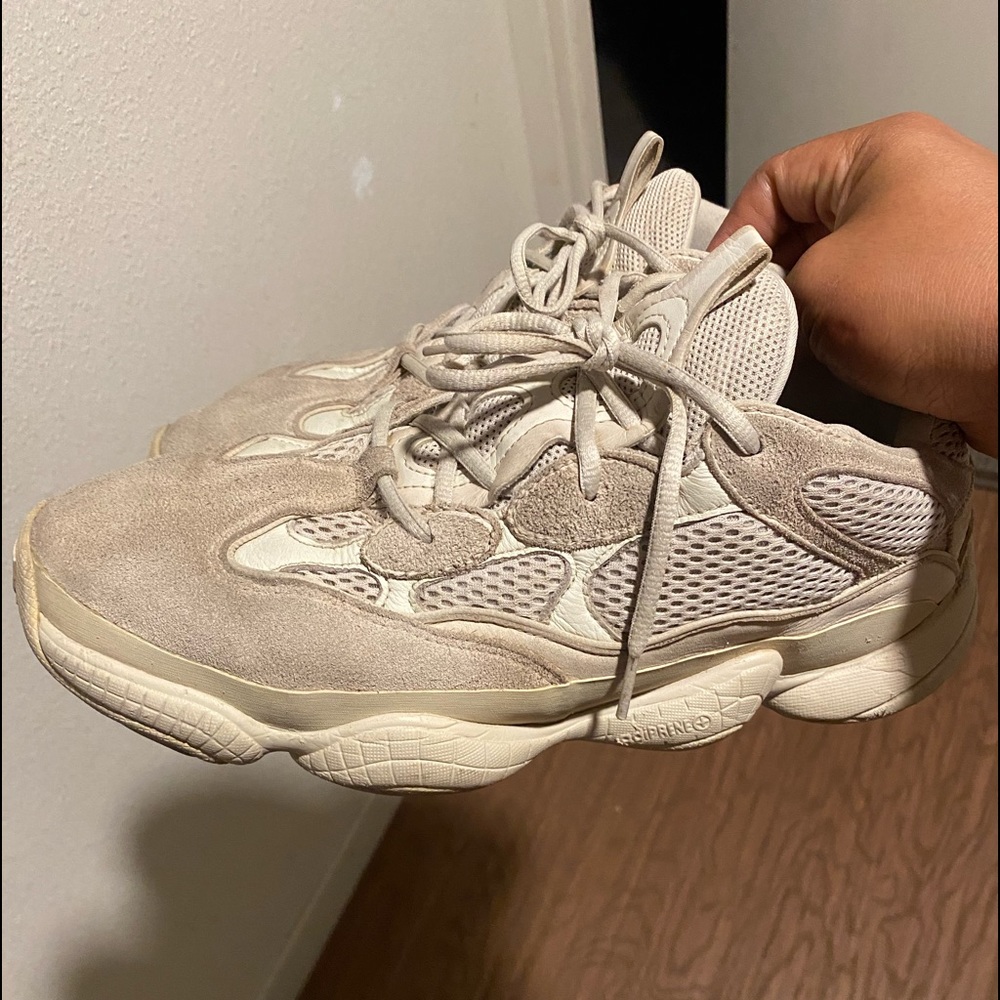 Yeezy 500 blush size 11